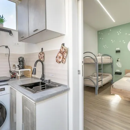Moonlight Apartment *